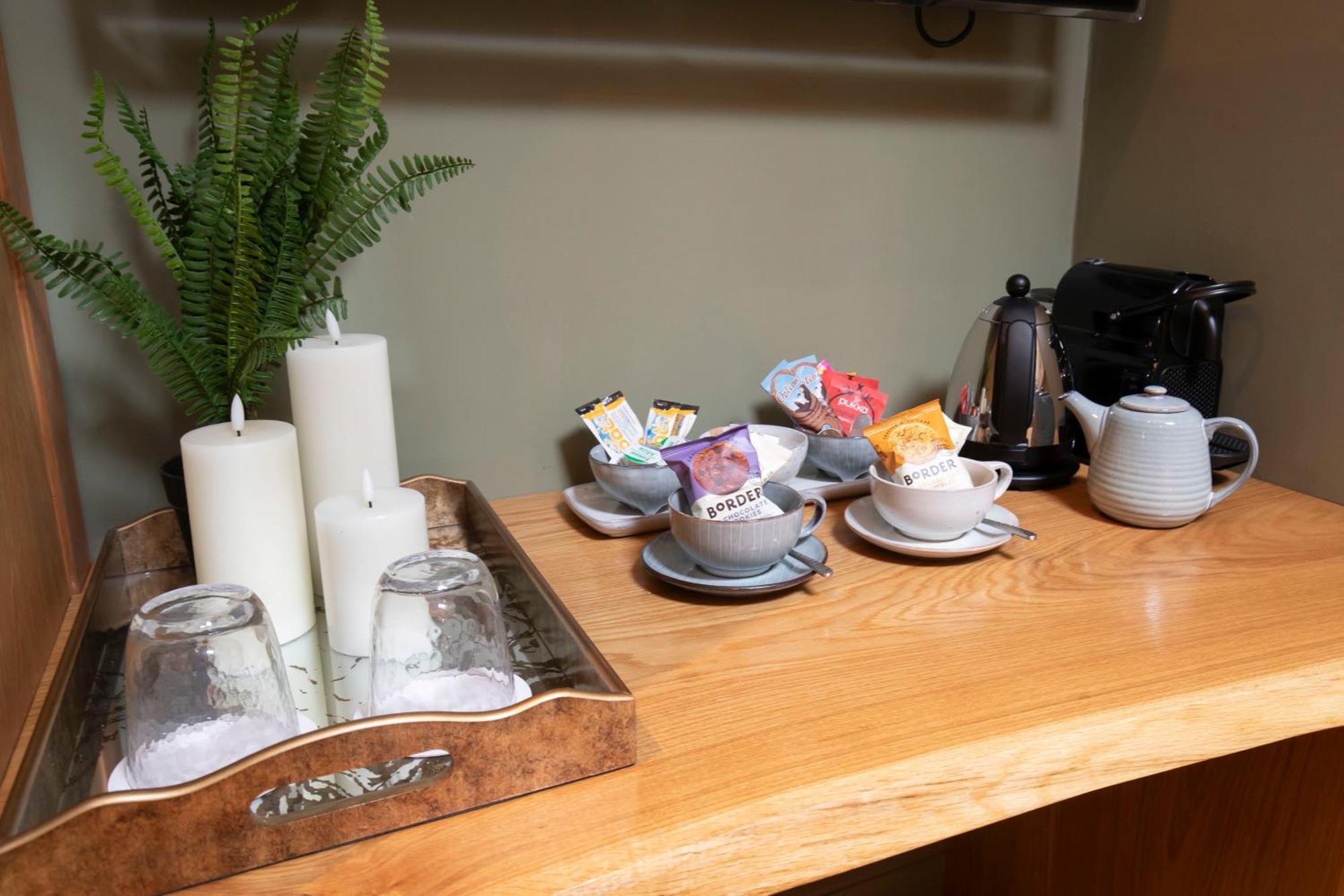 Stable Lodge - Boutique Bed & Breakfast Shurdington Екстериор снимка