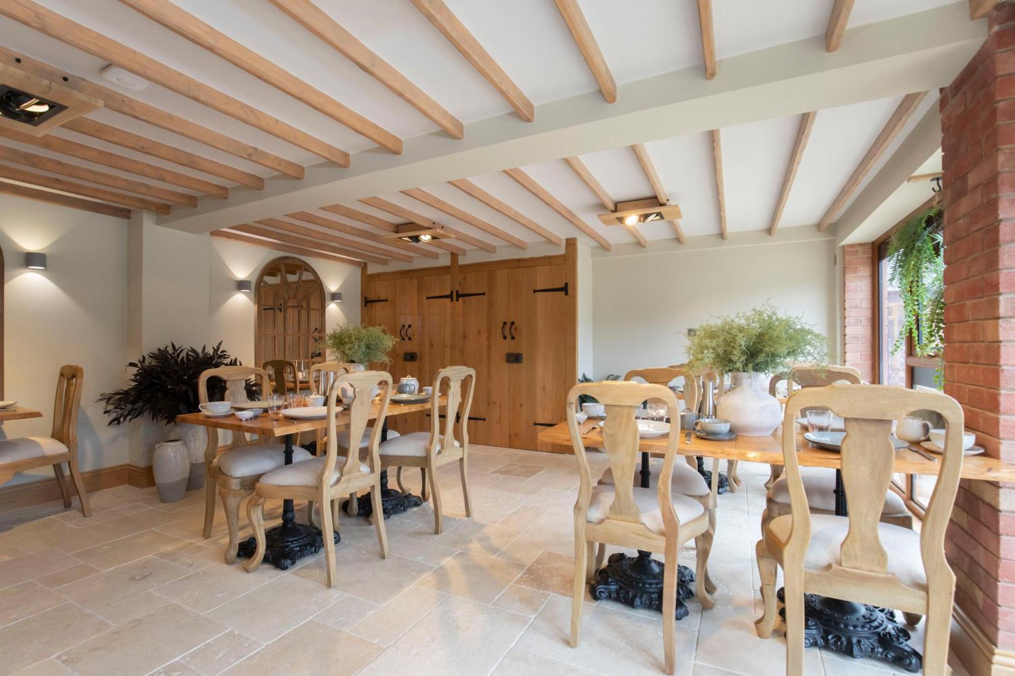 Stable Lodge - Boutique Bed & Breakfast Shurdington Екстериор снимка