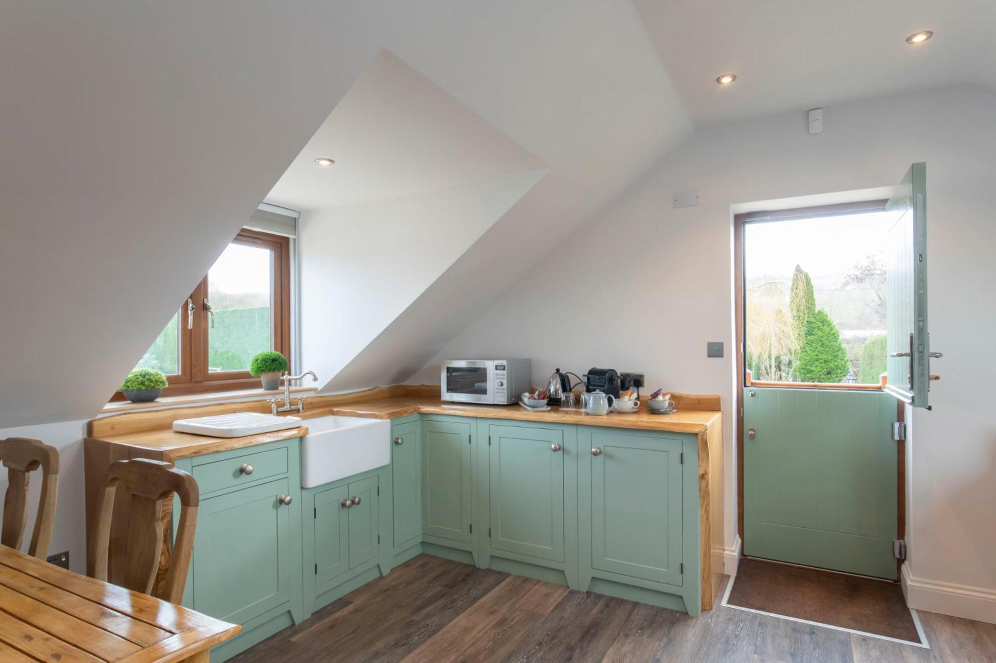 Stable Lodge - Boutique Bed & Breakfast Shurdington Екстериор снимка