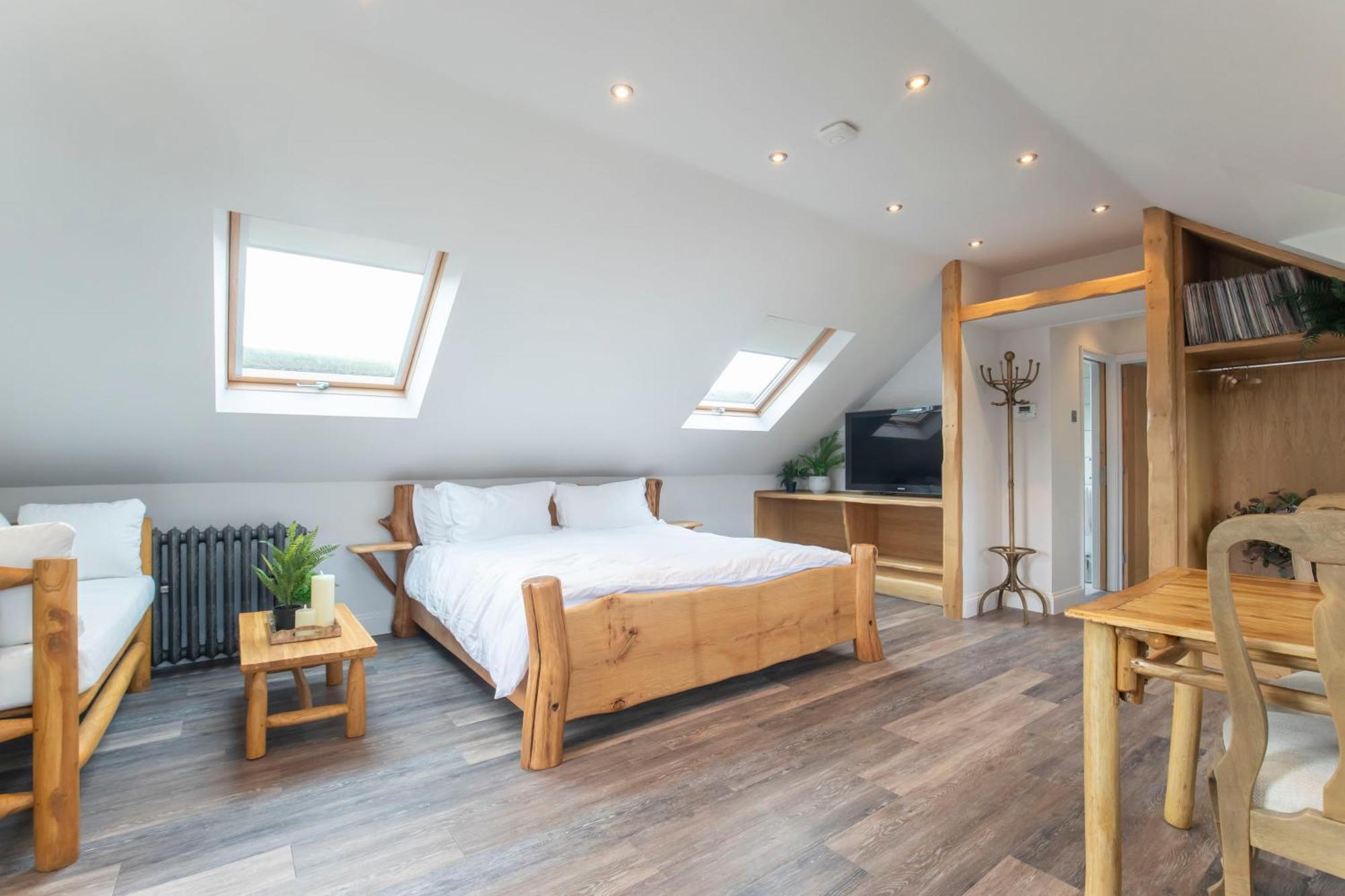 Stable Lodge - Boutique Bed & Breakfast Shurdington Екстериор снимка